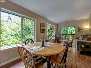 Photo #3: 21537259 Listing