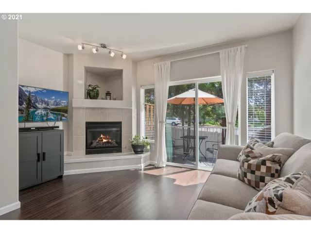 MLS: 21537409 Condo For Sale