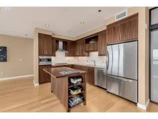 Photo #6: 21537738 Listing 