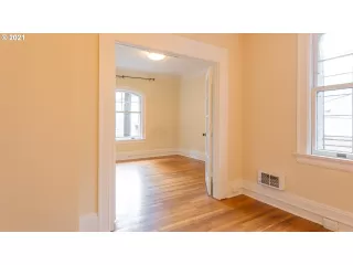 Photo #1: 21539652 Listing