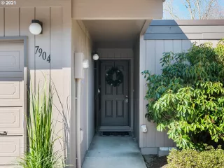 Photo #2: 21539709 Listing 