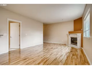 Photo #3: 21539985 Listing