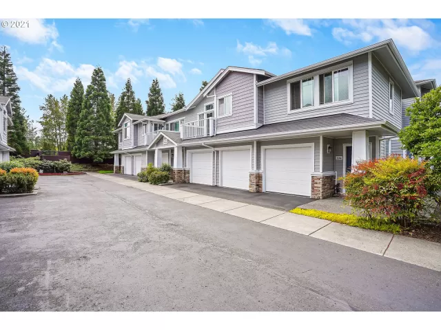 MLS: 21540533 Condo For Sale