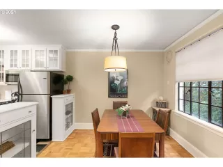 Photo #2: 21541448 Listing 