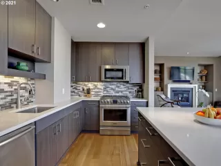 Photo #1: 21541606 Listing 