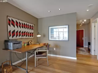 Photo #3: 21541606 Listing 