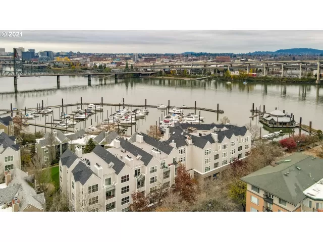 MLS: 21542282 Condo For Sale