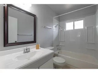 Photo #1: 21542409 Listing