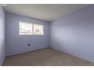 Photo #3: 21542409 Listing