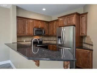 Photo #3: 21542414 Listing