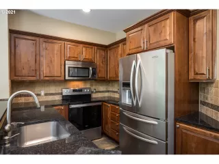 Photo #5: 21542414 Listing