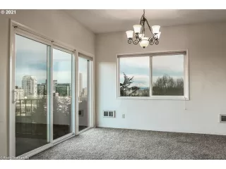 Photo #2: 21542445 Listing 