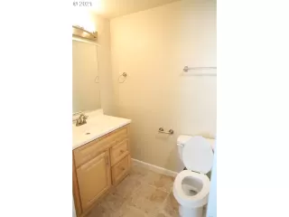 Photo #6: 21542834 Listing