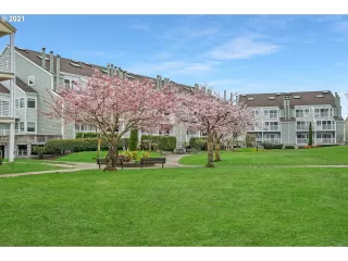 Photo #3: 21542855 Listing