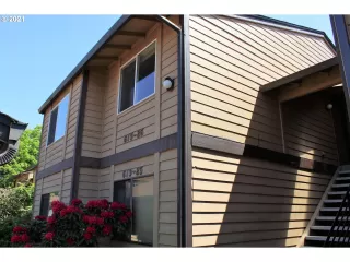 Photo #2: 21543437 Listing