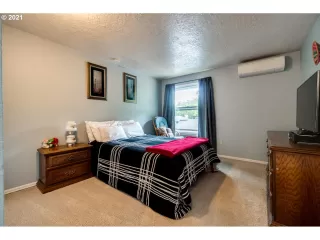 Photo #5: 21543485 Listing 