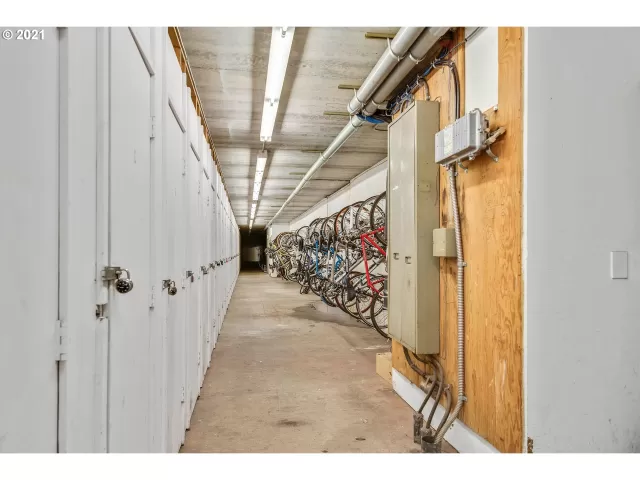 MLS: 21544202 Condo For Sale