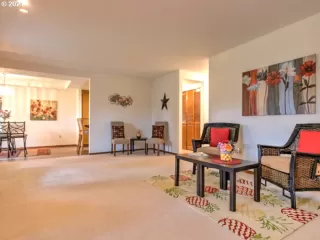 Photo #5: 21544397 Listing 