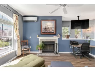 Photo #2: 21544748 Listing