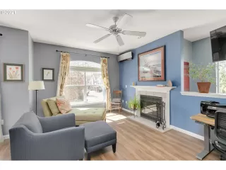 Photo #3: 21544748 Listing