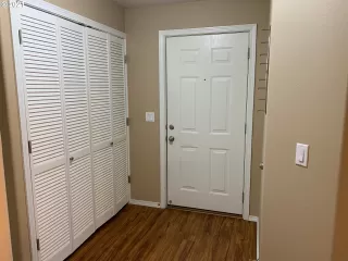 Photo #6: 21545083 Listing