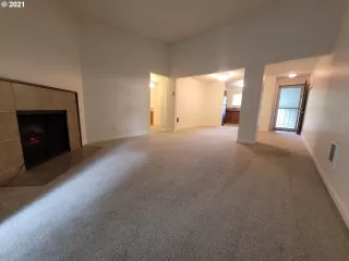 Photo #2: 21545507 Listing 