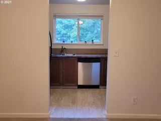 Photo #3: 21545507 Listing 