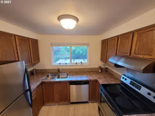 Photo #4: 21545507 Listing 