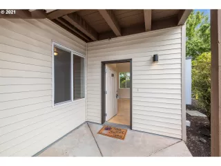 Photo #6: 21546041 Listing