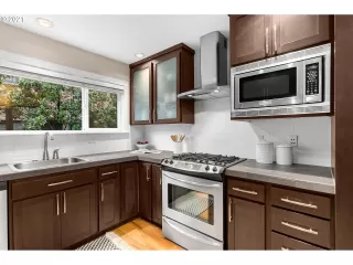 Photo #1: 21546812 Listing