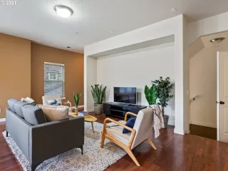 Photo #3: 21547760 Listing 