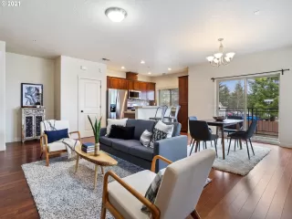 Photo #5: 21547760 Listing 