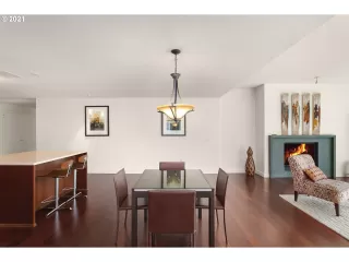 Photo #2: 21547880 Listing 