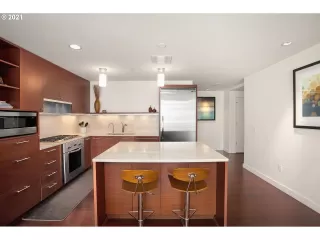 Photo #5: 21547880 Listing 