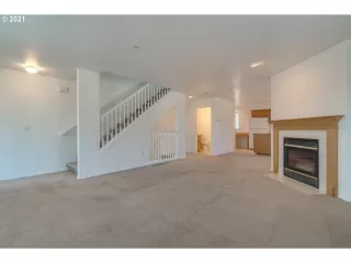 Photo #2: 21548043 Listing