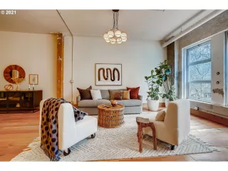 Photo #6: 21548144 Listing