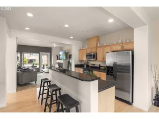 Photo #1: 21548207 Listing 