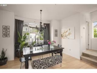 Photo #4: 21548207 Listing 