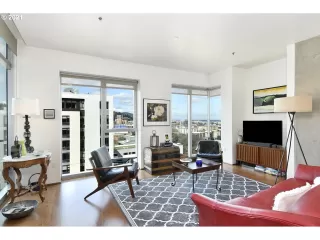 Photo #2: 21548728 Listing