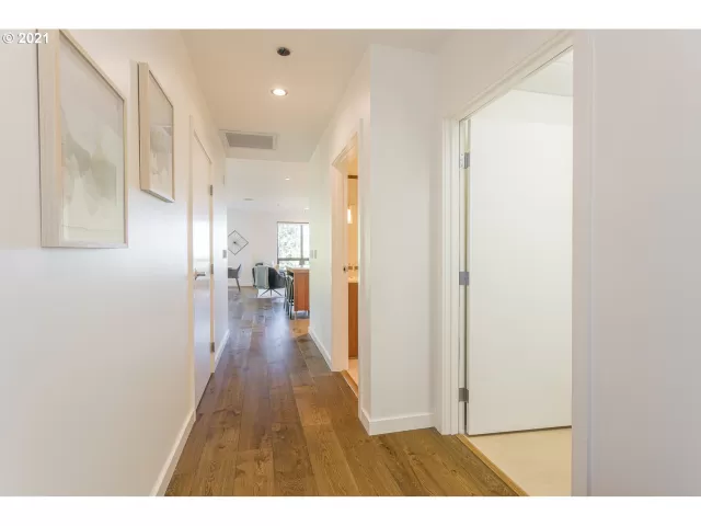 MLS: 21550901 Condo For Sale