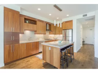 Photo #6: 21550901 Listing 