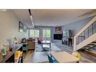 Photo #1: 21551717 Listing 