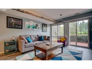 Photo #5: 21551717 Listing 