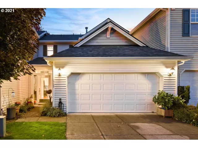 MLS: 21552283 Condo For Sale