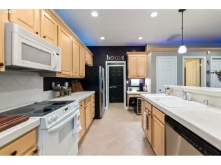 Photo #6: 21552283 Listing 