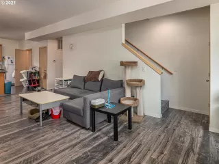 Photo #6: 21553515 Listing 
