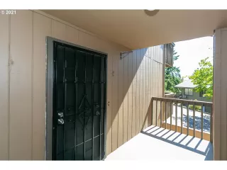 Photo #2: 21553774 Listing