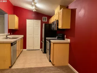 Photo #2: 21553965 Listing