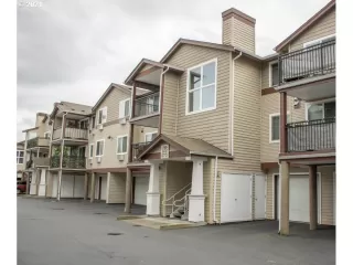 Photo #4: 21553965 Listing