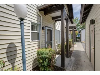 Photo #2: 21555303 Listing